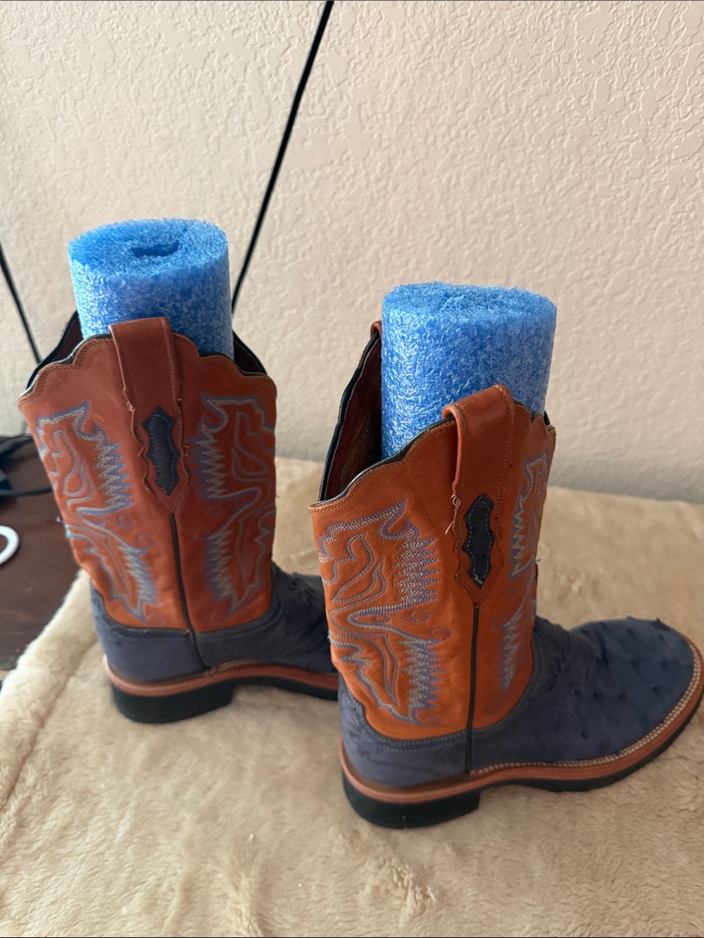 Lucchese western ostrich hide boots 3722 - Picture 5 of 8